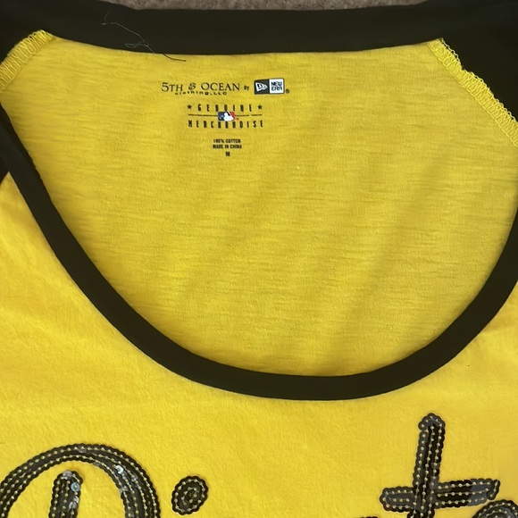 Vs PINK Bling Pirates Tee - Picture 5 of 6